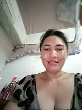 Lazzikaka online show from 6, 10, 2025