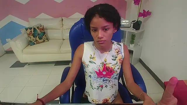 adisson petite1 online show from 3, 10, 2025