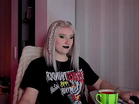 violet-siren-x online show from 3, 3, 2026