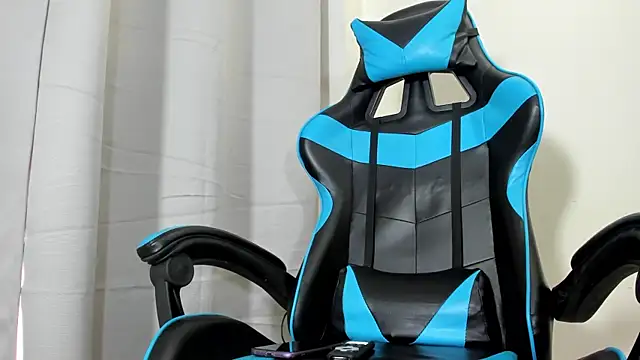 violett  rousee online show from 26, 10, 2025