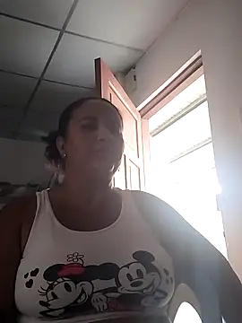 MEYBELLATINA online show from 28, 2, 2026