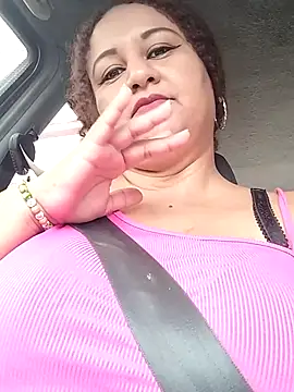 MEYBELLATINA online show from 17, 10, 2025