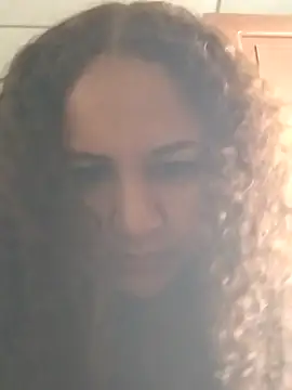 MEYBELLATINA online show from 26, 9, 2025