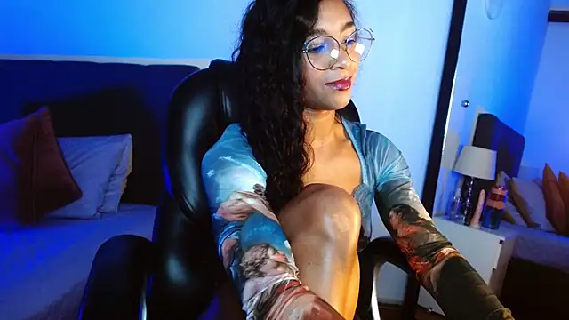 SashaBowei online show from 8, 11, 2025