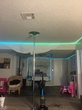 BuzzBunni69 online show from 2, 10, 2025