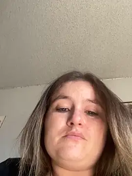 BuzzBunni69 online show from 9, 11, 2025