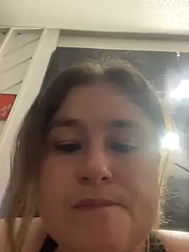 BuzzBunni69 online show from 23, 10, 2025