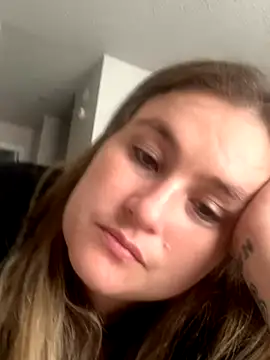 BuzzBunni69 online show from 15, 11, 2025