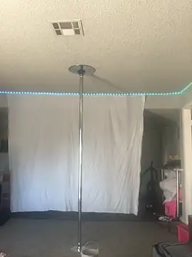 BuzzBunni69 online show from 6, 10, 2025