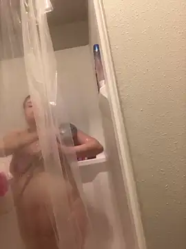 Snapshot of BuzzBunni69 chatting on 18, 3, 2026 BuzzBunni69 online show from 18, 3, 2026