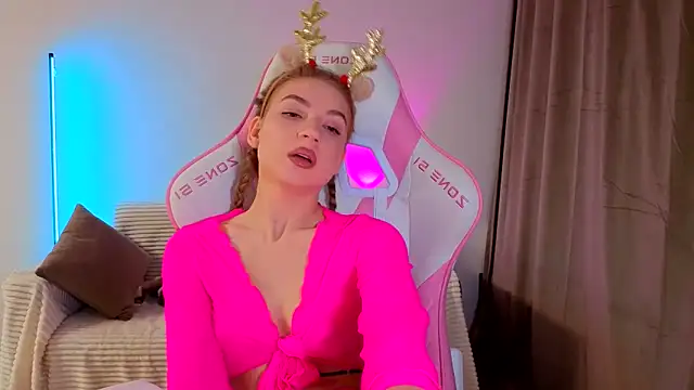 Eva enjoyeverymoment  online show from 2, 12, 2025