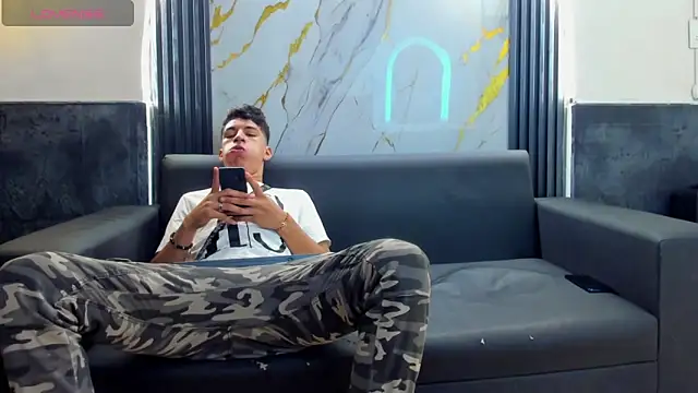 Stiben boy online show from 15, 12, 2025