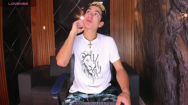 Stiben boy online show from 15, 10, 2025