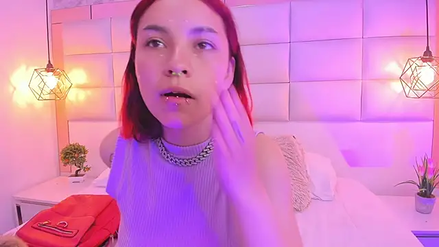 Megane whitte online show from 19, 11, 2025