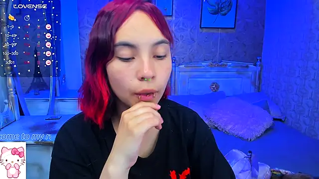 Megane whitte online show from 26, 10, 2025