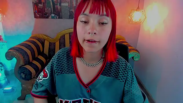 Megane whitte online show from 18, 12, 2025