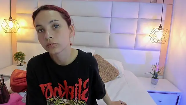 Megane whitte online show from 18, 11, 2025