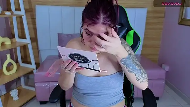 draviana a  online show from 28, 11, 2025