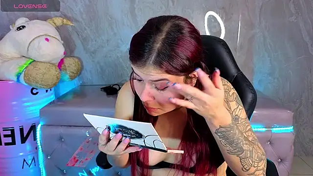 Snapshot of draviana_a_ chatting on 5, 2, 2026 draviana a online show from 5, 2, 2026