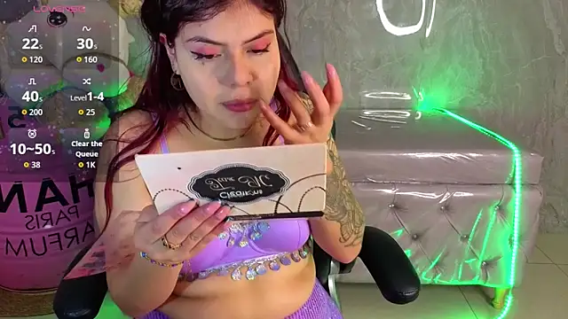 Snapshot of draviana_a_ chatting on 22, 2, 2026 draviana a online show from 22, 2, 2026