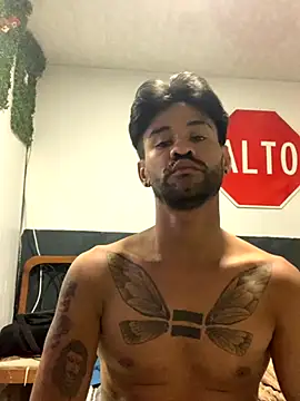 Snapshot of thancortez chatting on 25, 9, 2025 thancortez online show from 25, 9, 2025