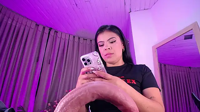 Tamararosses online show from 25, 5, 2026