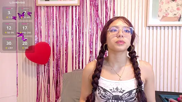 Snapshot of Abrilmirren chatting on 25, 2, 2026 Abrilmirren online show from 25, 2, 2026