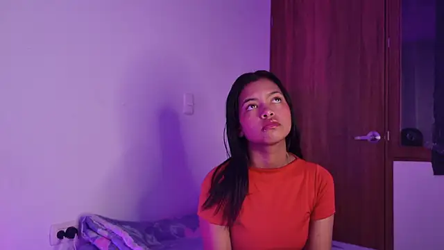 Snapshot of miamiller188 chatting on 14, 11, 2025 miamiller188 online show from 14, 11, 2025