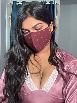 Snapshot of Lisa_afreen chatting on 4, 5, 2026 Lisa afreen online show from 4, 5, 2026