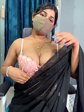 Snapshot of Lisa_afreen chatting on 4, 5, 2026 Lisa afreen online show from 4, 5, 2026