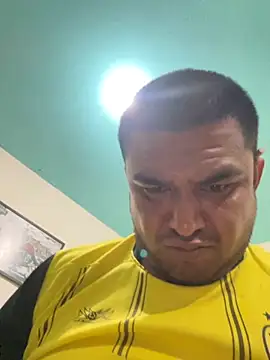 Snapshot of Sk3m_veryhot chatting on 2, 10, 2025 Sk3m veryhot online show from 2, 10, 2025