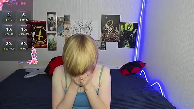 Cattie w  online show from 18, 12, 2025