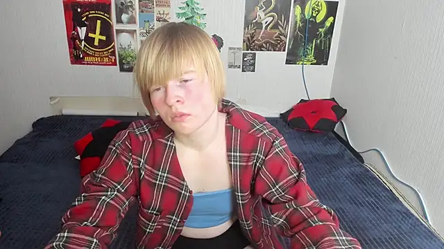 Cattie w  online show from 24, 2, 2026