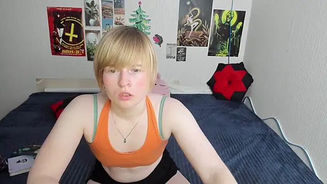 Cattie w  online show from 4, 3, 2026