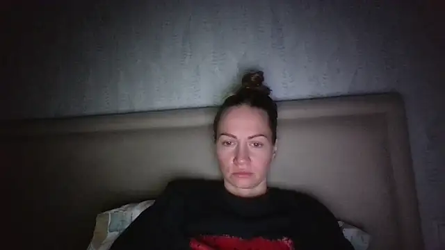 Snapshot of Thavione chatting on 27, 2, 2026 Thavione online show from 27, 2, 2026