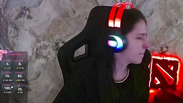 Irwi Tomboy online show from 27, 5, 2026