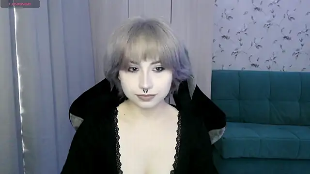 LeisaHopperstad online show from 2, 6, 2026