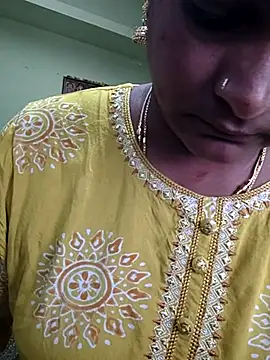 navyasree143 online show from 4, 12, 2025