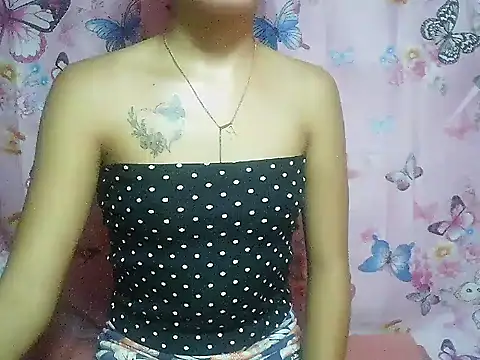 SweetPussie18x online show from 4, 11, 2025