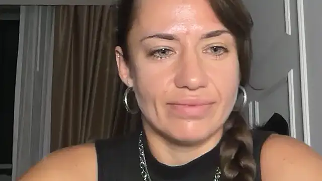 Snapshot of Roriann chatting on 22, 2, 2026 Roriann online show from 22, 2, 2026