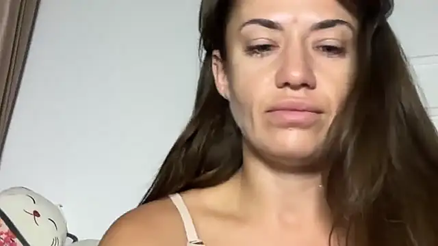 Snapshot of Roriann chatting on 12, 2, 2026 Roriann online show from 12, 2, 2026