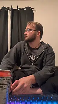 bear8t online show from 27, 10, 2025