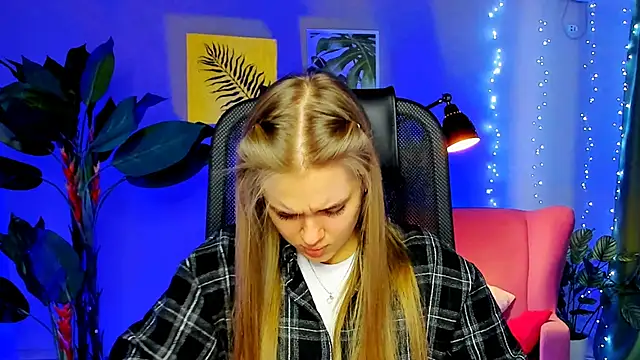 JuneWoods online show from 14, 1, 2026