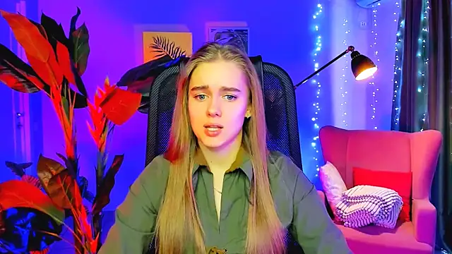 JuneWoods online show from 23, 2, 2026