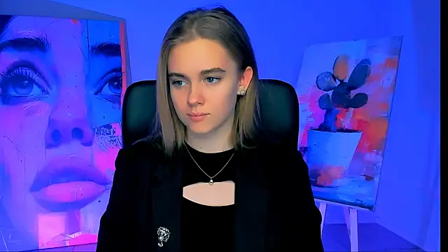 JuneWoods online show from 3, 12, 2025