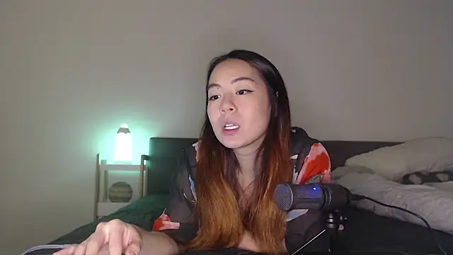 blueburrypie online show from 3, 11, 2025