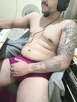 Snapshot of gtzmoreno chatting on 7, 7, 2026 gtzmoreno online show from 7, 7, 2026