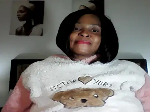 Snapshot of Blacksashaxx chatting on 2, 7, 2026 Blacksashaxx online show from 2, 7, 2026