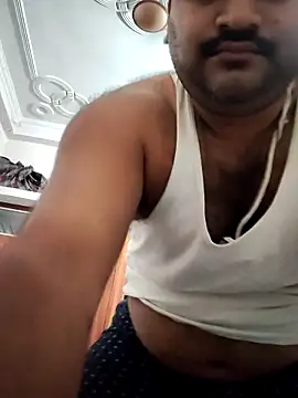 Snapshot of desiyouth94 chatting on 27, 9, 2025 desiyouth94 online show from 27, 9, 2025