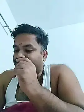 Snapshot of desiyouth94 chatting on 25, 11, 2025 desiyouth94 online show from 25, 11, 2025